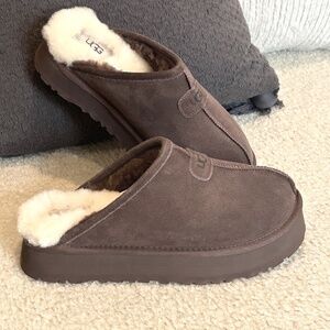 UGG® Discoquette Genuine Shearling Slide Slipper